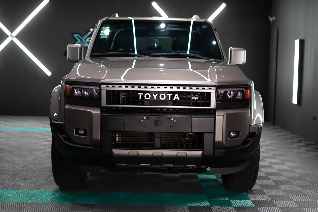 Toyota Prado Full Front en Xclusive Car Care