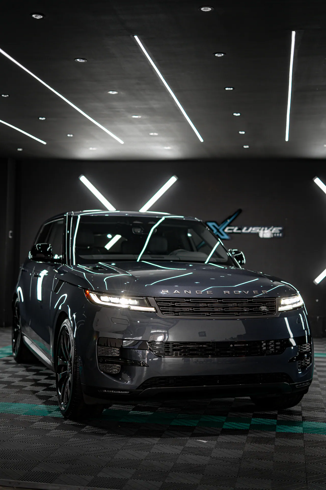 Range Rover grafito en Xclusive Car Care